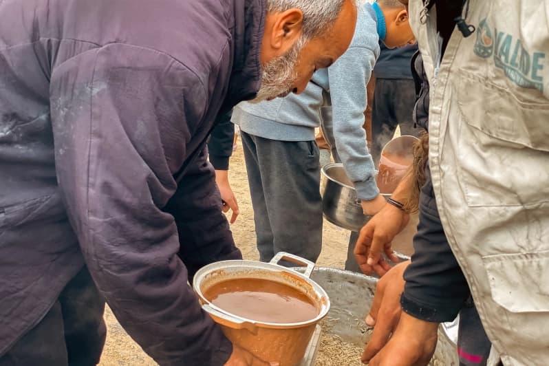 Valide İnsani Yardım Derneği’nden Gazze’ye Destek Devam Ediyor