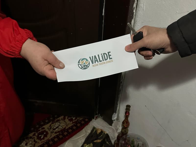 İstanbul’un Her Köşesine Kardeşlik Payı: Zekat Dağıtımlarımız Devam Ediyor!