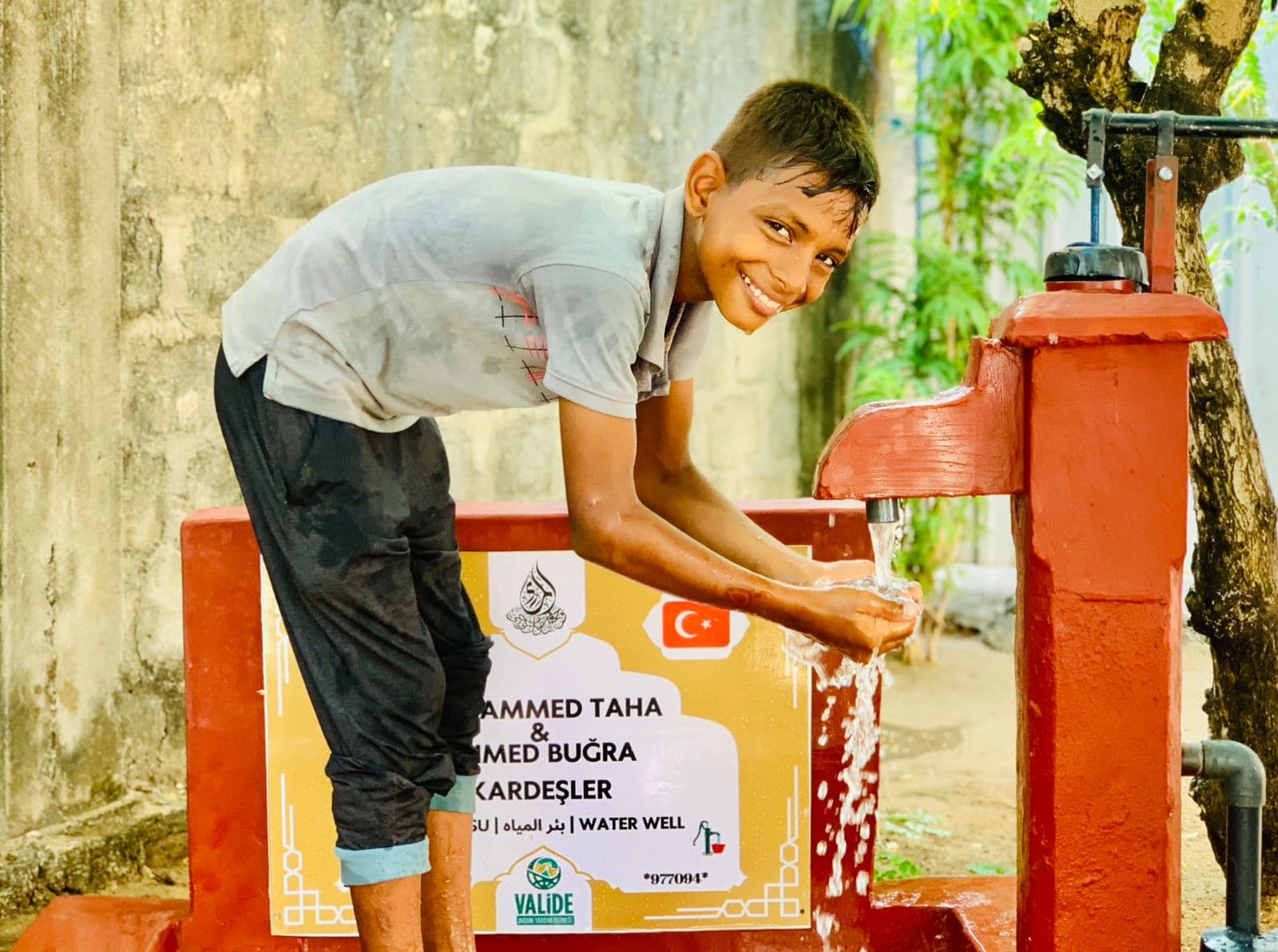 Sri Lanka’da Yeni Su Kuyusu Açılışı: Temiz Suya Erişim İçin Bir Adım Daha